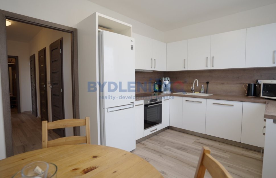 Prodej bytu 3+1 po kompletní rekonstrukci, 75,5 m2, ulice Branišovská, České Budějovice