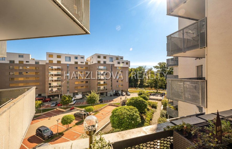 25-09-03 ČB Dlouhá Louka Byt Foto_11 (1).jpg